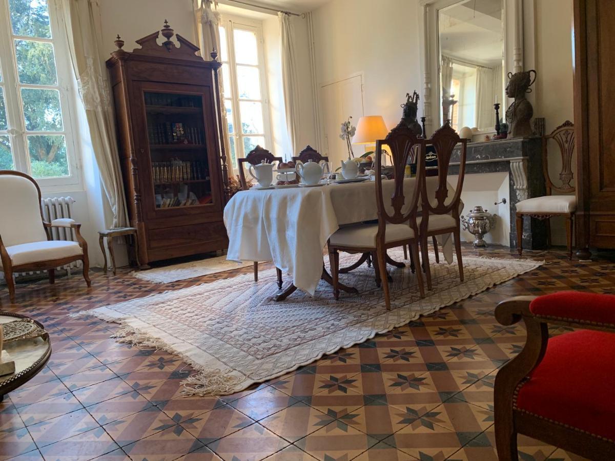 Le Moulin Du Carla Bed & Breakfast Лавор Екстериор снимка