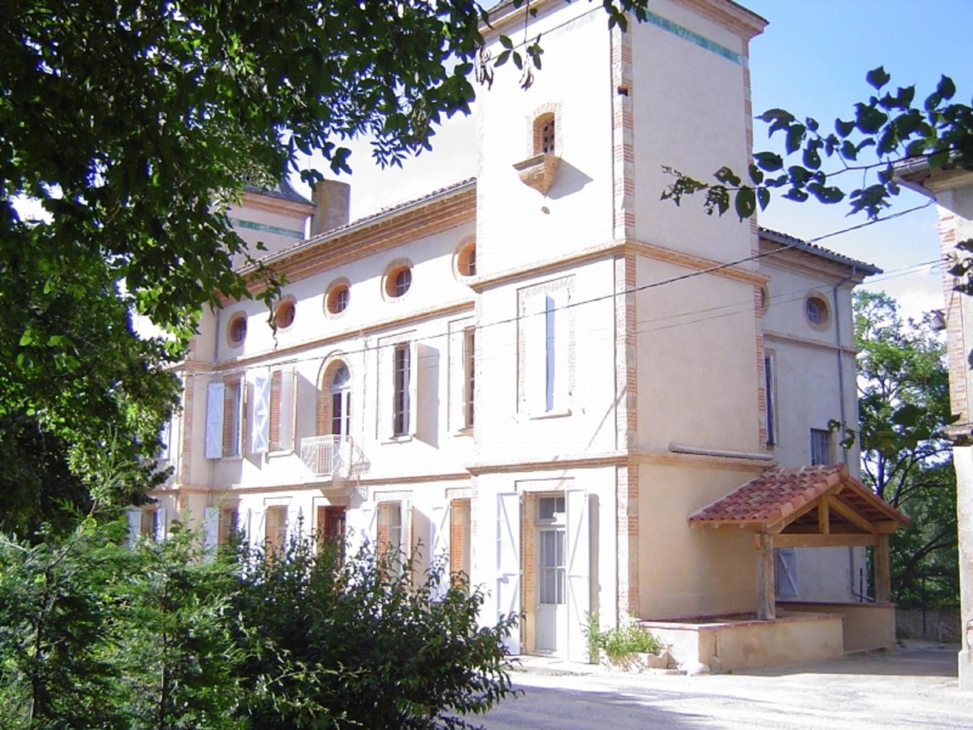 Le Moulin Du Carla Bed & Breakfast Лавор Екстериор снимка
