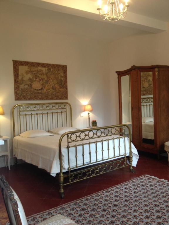 Le Moulin Du Carla Bed & Breakfast Лавор Стая снимка