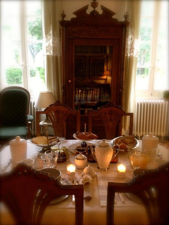 Le Moulin Du Carla Bed & Breakfast Лавор Екстериор снимка